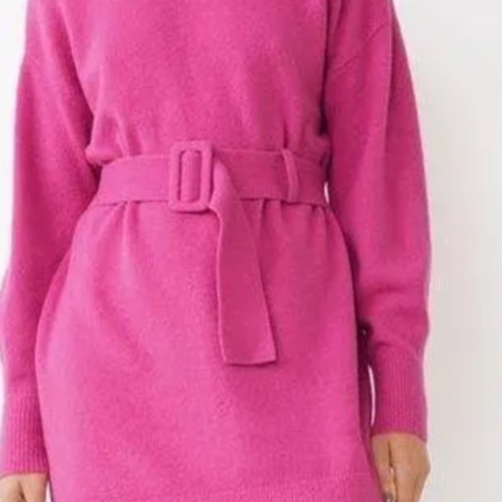 Size Medium Pink sweater dress from Vici. NWT